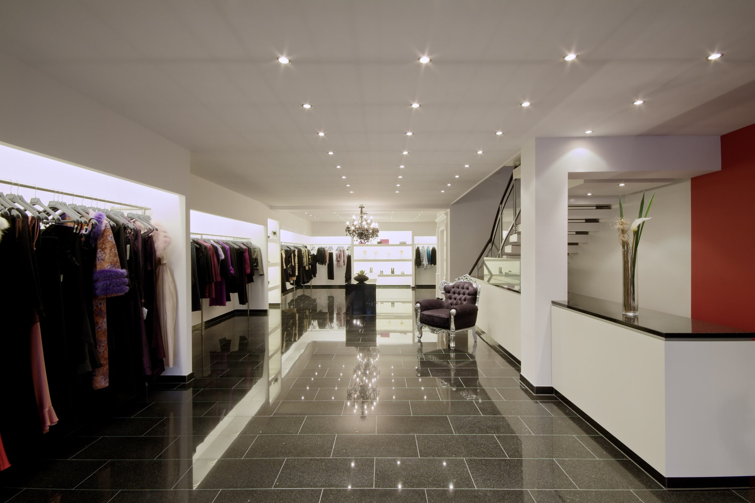 HG-15 White and Night, Hannover